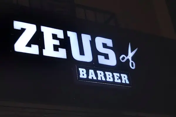 Zeus Erkek Kuaförü