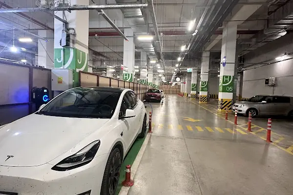 Rönesans ChargeR Şarj İstasyonu