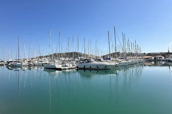 Çeşme Limanı
