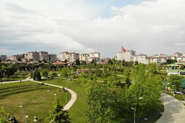 Büyük Atatürk Parkı