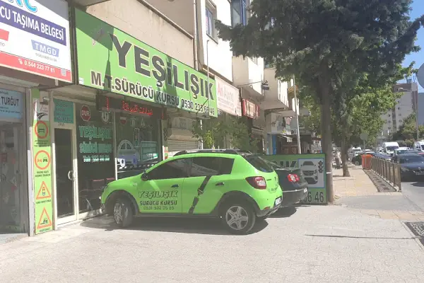 Yeşil Işık Sürücü Kursu