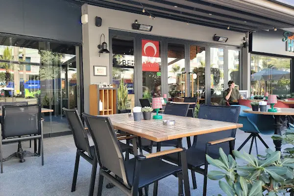 Bergamot Cafe