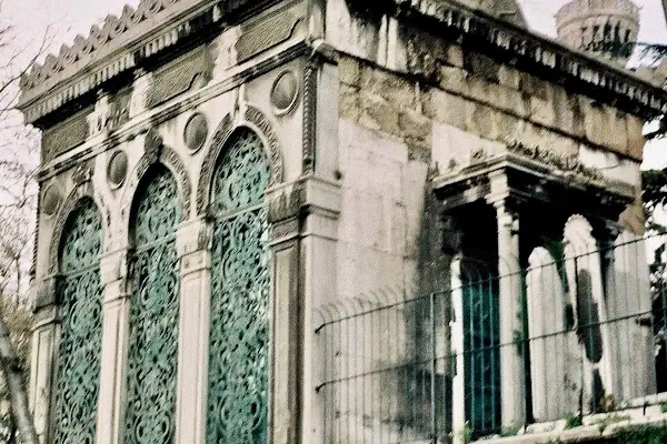 Mustafa Reşid Paşa Türbesi