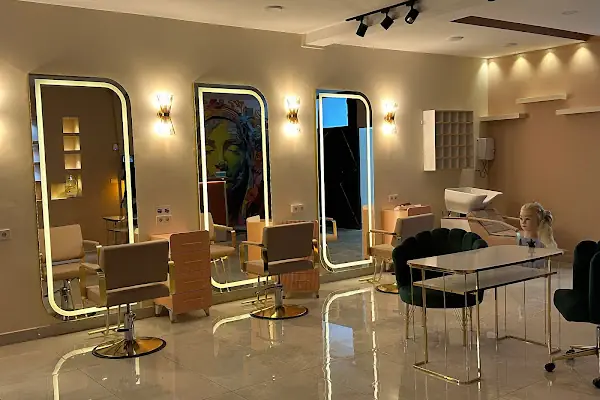 Leyla Durer Beauty Studio Bayan Kuaförü