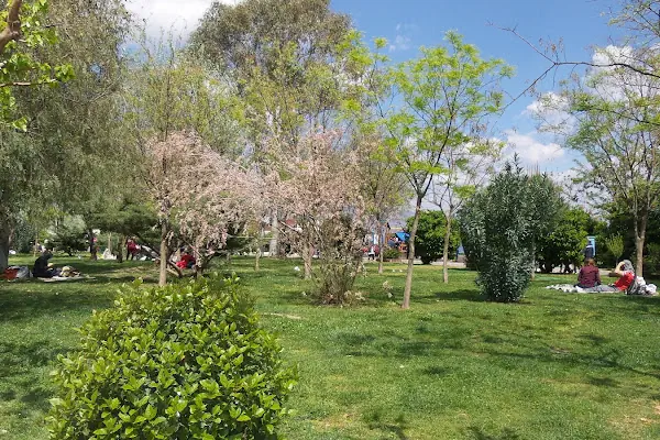İzmir Büyükşehir Belediyesi İnciraltı Kent Ormanı