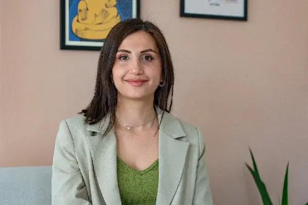 Psikolog Derya Genç