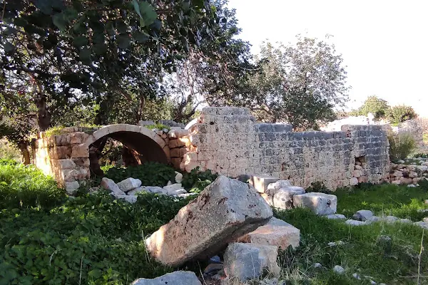 Zeus Tapınağı ve Kilise