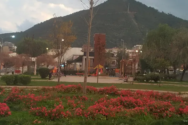 Kızılkanat Parkı