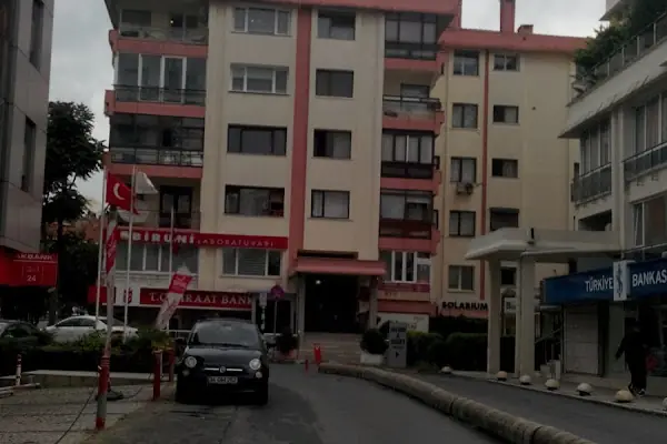 Arnavutluk Cumhuriyeti İstanbul Başkonsolosluğu