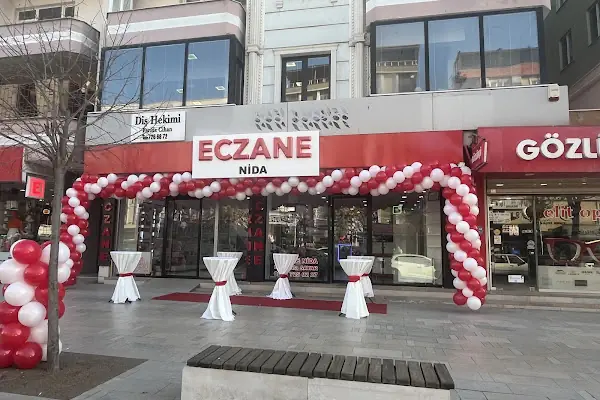 Nida Eczanesi