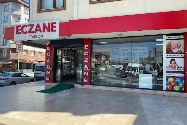 İstasyon Eczanesi