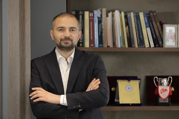 Op. Dr. Hilmi Karadeniz