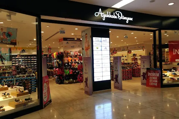 Ayakkabı Dünyası