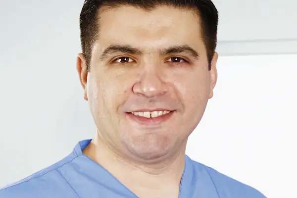 Op. Dr. Yunus Uysal