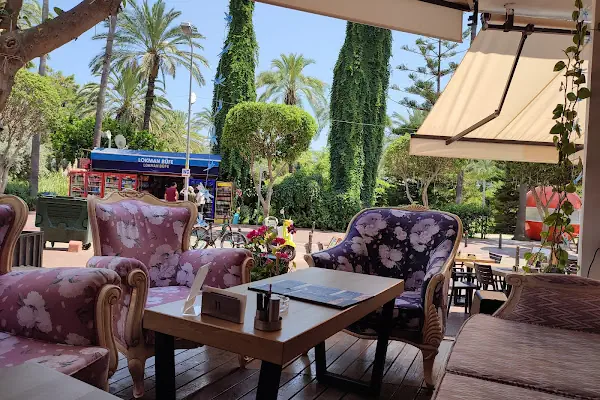Mazali Restaurant