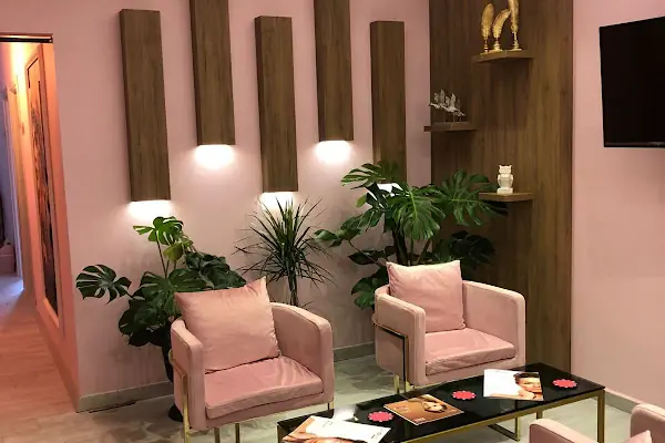 PLUS BEAUTY CENTER