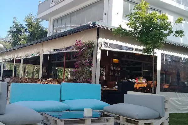 Green Garden Restaurant and Bar