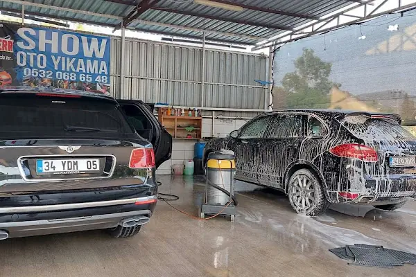 Oto yıkama yalıkavak