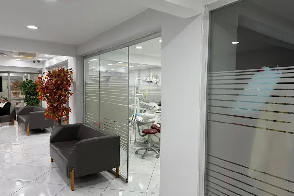 Özel Klinik Atakent Ağız ve Diş Sağlığı Polikliniği