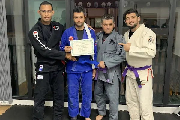 İzzet Arabacı Fitness & Fight Club
