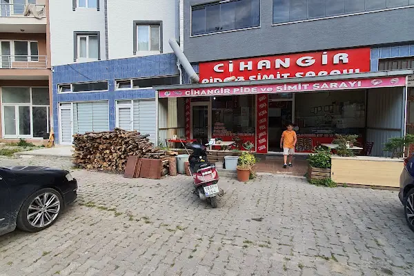 Cihangir Pide Ve Simit Sarayı