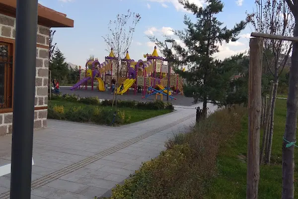Dede Korkut Parkı