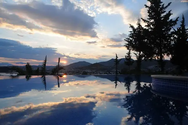 Manastır hotel real