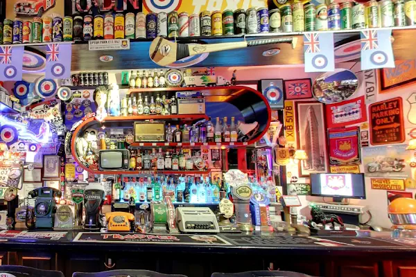 J.JOE'S BEACH BAR&amp;RESTAURANT