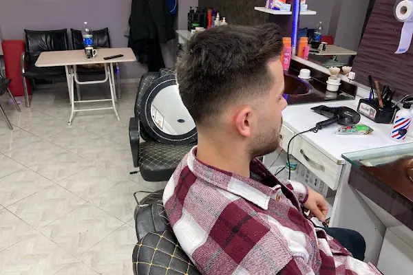 Çelebi erkek kuaförü ve güzellik salonu