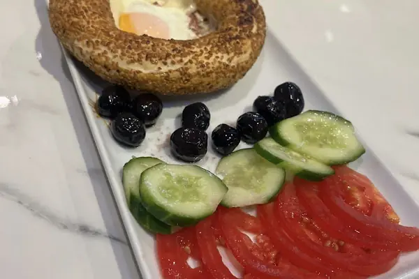 Mirinda Bistro Cafe