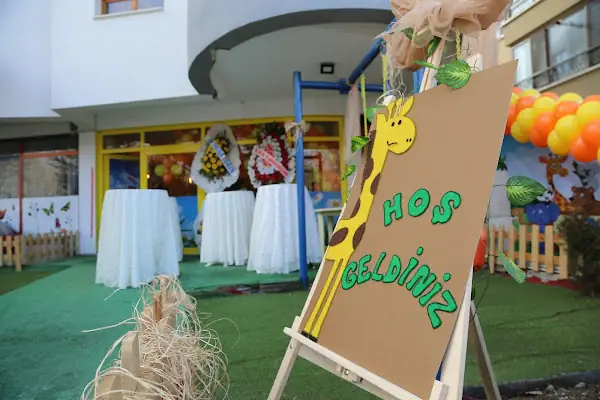 Giraffe Oyun Atolyesi