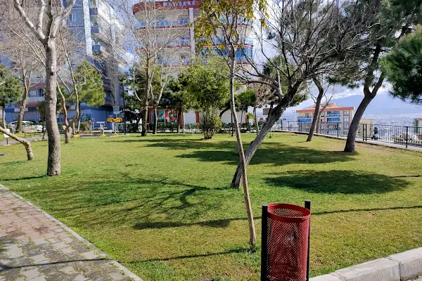Polis Amca Parkı