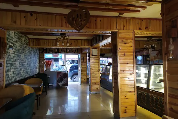 Kayalar Pastanesi