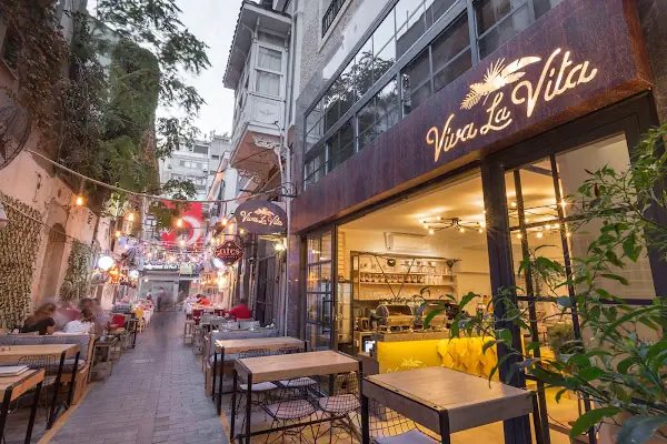 Viva La Vita Hotels Alsancak