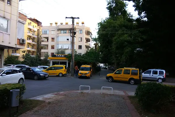 ATA TAKSİ DURAĞI
