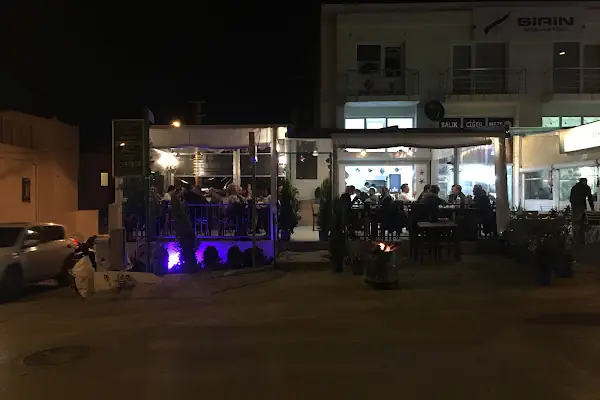 J.JOE'S BEACH BAR&RESTAURANT