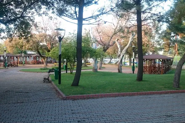 75. Yıl Parkı