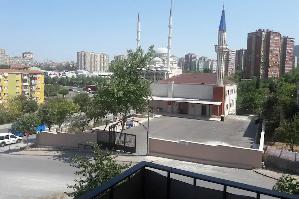 Kanuni Sultan Süleyman Cami
