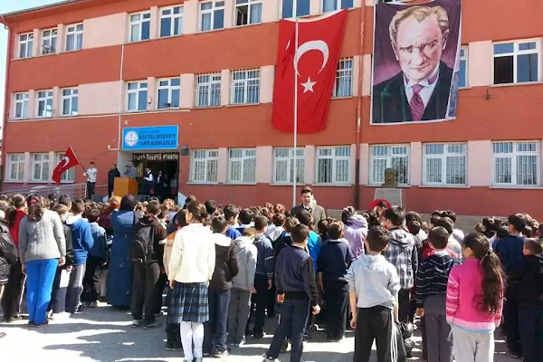 Kutalmışbey Ortaokulu