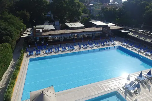 Büyük Kulüp Havuz