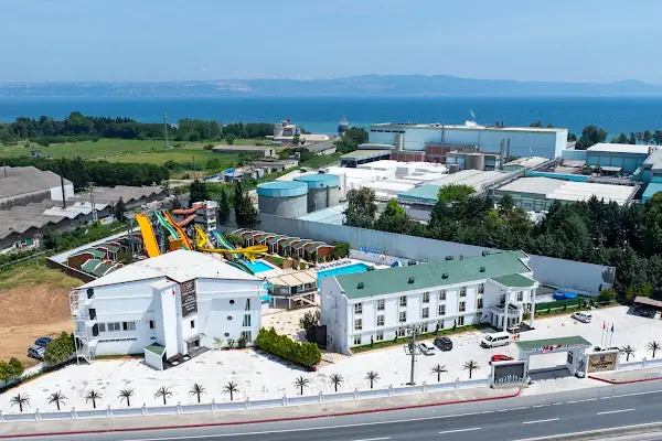Aqua Marinn Hotel - Aqua Park - Spa - Wellness