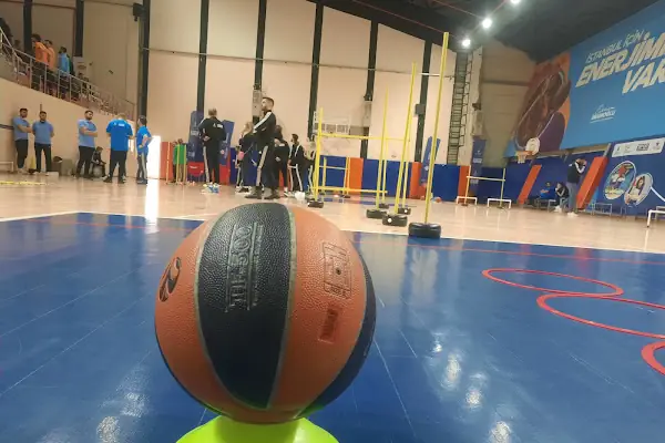 İBB Esenler Spor Kompleksi