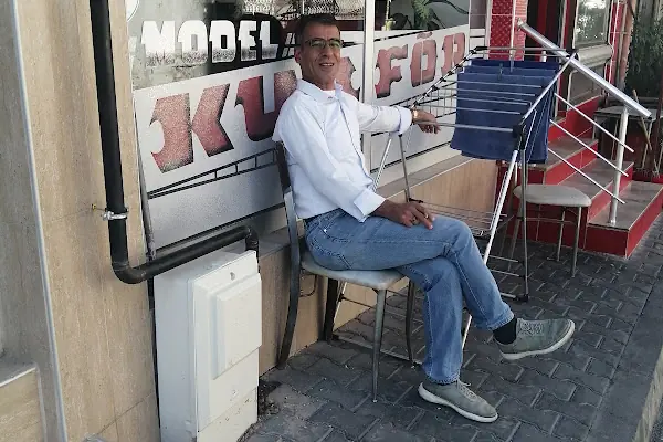 Model Erkek Kuaforü