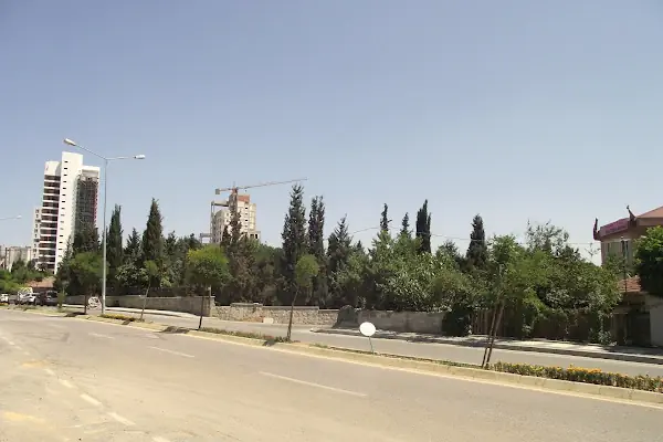 Küçük Bakkalköy Mezarlığı