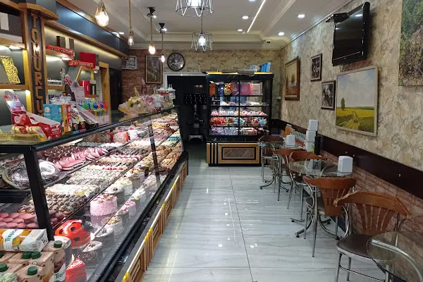 Tomurcuk Pastanesi