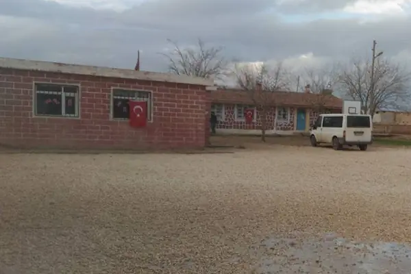 Şuveyhan İlkokulu