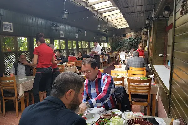 Meşhur Rumeli Köftecisi Mustafa