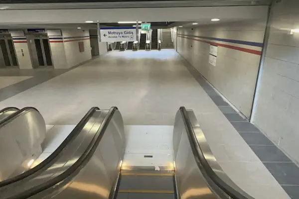 BALÇOVA METRO