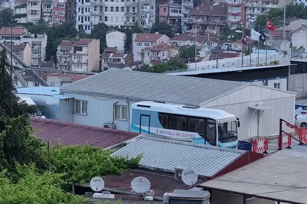Pera Taksi