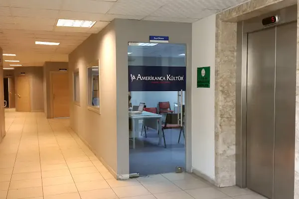 Amerikan Kültür Adana